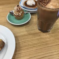   at Cloud Cakes - Mandar in Paris