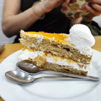  at Cloud Cakes - Mandar in Paris