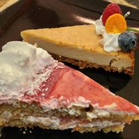 Cakes at Cloud Cakes - Mandar in Paris