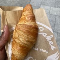 Croissant  at Cloud Cakes - Mandar in Paris