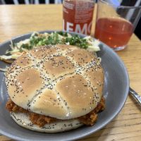 Sloppy joe burger   at Cloud Cakes - Mandar in Paris