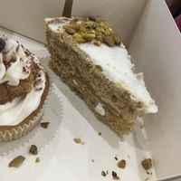 It was very dry and no flavour   at Cloud Cakes - Mandar in Paris