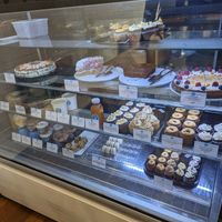 Cake display at Cloud Cakes - Mandar in Paris
