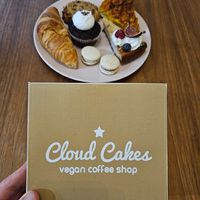  at Cloud Cakes - Mandar in Paris