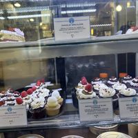 Cakes   at Cloud Cakes - Mandar in Paris