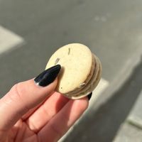 macaron  at Cloud Cakes - Mandar in Paris
