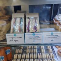 Sandwich at Cloud Cakes - Mandar in Paris