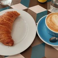 great croissant and soy latte at Cloud Cakes - Mandar in Paris