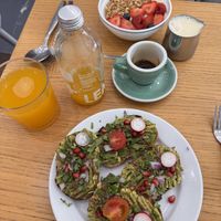 Avocado Toast + strawberry cereal  at Cloud Cakes - Mandar in Paris