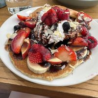 Pancakes at Cloud Cakes - Mandar in Paris