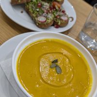 Soup of the day and avocado toast at Cloud Cakes - Mandar in Paris