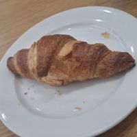 קרואסון at Cloud Cakes - Mandar in Paris