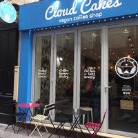 Outside at Cloud Cakes - Mandar in Paris