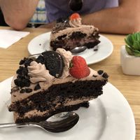 Strawberry Oreo cake and black forest cake - get the strawberry Oreo! at Cloud Cakes - Mandar in Paris