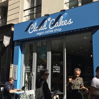 Outside at Cloud Cakes - Mandar in Paris