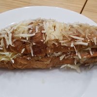 Stuffed croissant (cheese and faux-meat) at Cloud Cakes - Mandar in Paris
