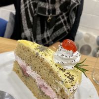 Lemon cherry cake at Cloud Cakes - Mandar in Paris