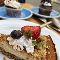 Vegan cheesecake. at Cloud Cakes - Mandar in Paris