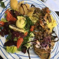 Seitan steak with veggies, avocado, potatoes and rice at True To Life in Orihuela Costa