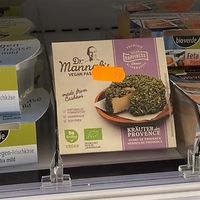 Dr. Mannah‘s awesome vegan soft cheese  at Landmann's Biomarkt in Munich