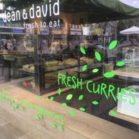 www.budgetbucketlist.com - vegan travel at Dean & David in Aachen