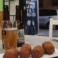 Croquettes 👌 at El Perro Gamberro in Madrid