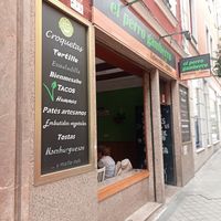  at El Perro Gamberro in Madrid