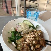 Peanutty tofu and avocado don  at Tokumaru  in Tallinn