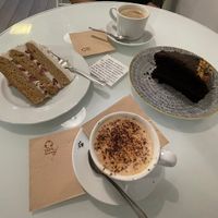 Mmmh cake 🍰🤤 at Sweet Paradise in Tenerife