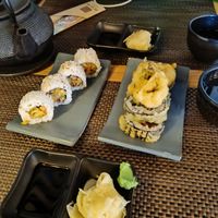 Uramaki with tempura vegetables and tempura maki #Veganuary at Dom Sushi in Gdansk