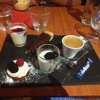 Café gourmand vegan at Sherlock Holmes  in Quimper