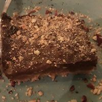 Raw vegan snickers at Happy Banana in 