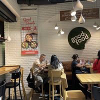 Dentro del local at Good Food in Zagreb