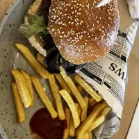 Vegan veggie burger with fries   at Beim Olivenbauer in Fuessen
