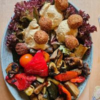 Grilled veggies with falafel and hummus at Beim Olivenbauer in Fuessen