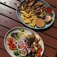 Gyros & Orient Salat  at Beim Olivenbauer in Fuessen