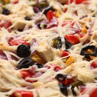 Vegan vegetable pizza at Tofunia in Taipei