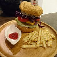 Mushroom Burger at Tofunia in Taipei