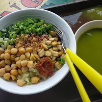 Lei Cha /Thunder Tea Rice (with added chickpeas) at Wan Yuan 萬緣齋 - Tagore in Northeast Singapore
