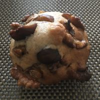   Chestnut and walnut muffin at Guruatsu in Tokyo