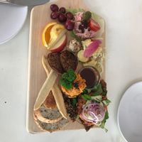 Vegan brunchplate at Cafe Mair's in Fredericia