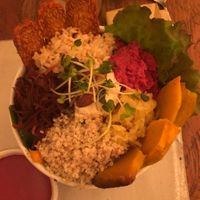 bowl de quinoa con hummus  at Vibe Cafe in Siem Reap