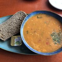 Heerlijk vegetarisch soepje met desembrood at Stoom in Middelburg