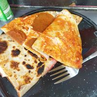 Háganse un favor y pruebenla, está deliciosa. at Maria Bonita Veganos - Food Cart in Mexico City