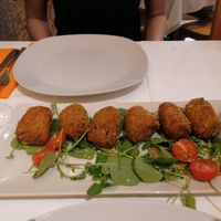 Croquetas veganas de setas at Artemisa Sol - Huertas in Madrid