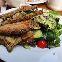 Vegan lunch salad at Le Pain Quotidien - Simon Stevinplein in Bruges