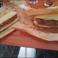 Hot Dog à emporter at Munchies in Bordeaux