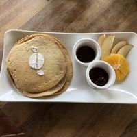 Oatmeal pancakes with plant milk. at La Raiz de la Tierra in Ixtapa