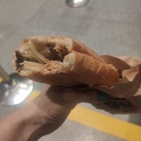 Lo pedí para llevar para luego coger un vuelo at Hoi Banh My Chay - Food Stall in Hoi An