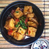 Fried tofu with tomato sauce at Da Nang Com Chay - Duong Dinh Nghe in Da Nang
